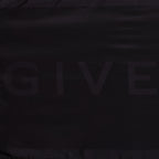 Image de l'article Foulard en soie et laine noir de la marque Givenchy pour Femme - Saison Automne-Hiver 2025 - Vue détaillée_3