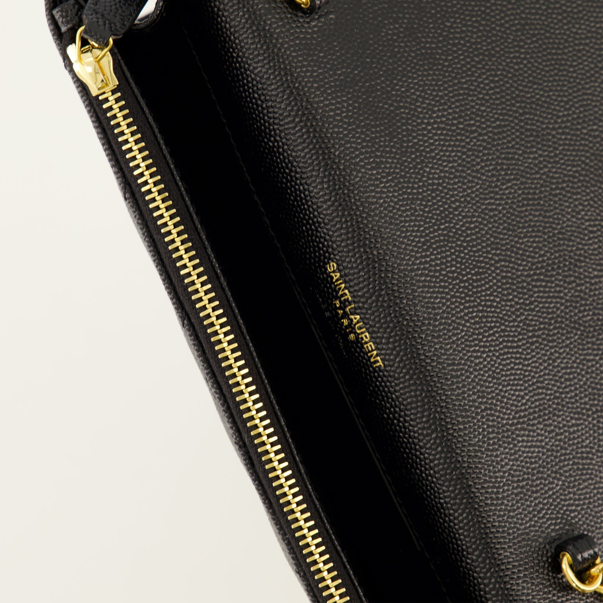 Sacs à main et épaule Portefeuilles Cassandre avec chaîne en cuir grainé noir Saint Laurent Noir Femme
