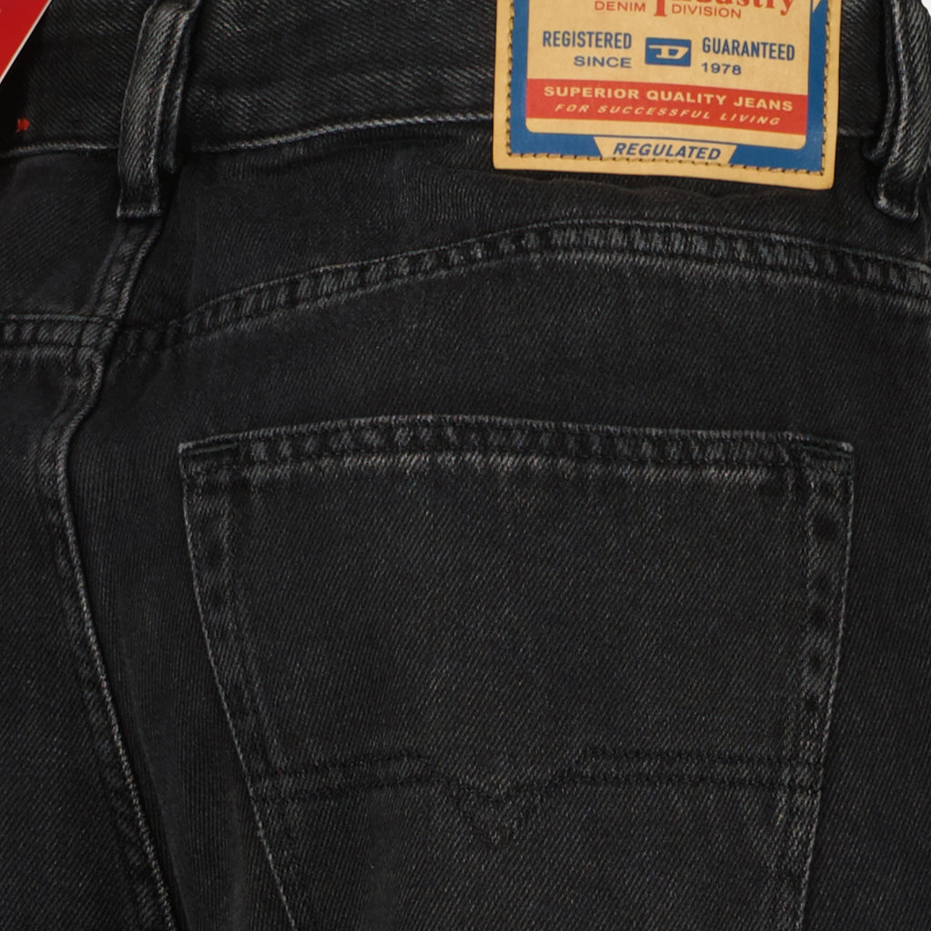 여성 브랜드 Diesel의 D-Sire 1996 L.28 와이드 청바지 이미지 - 2025 가을-겨울 시즌 - 세부 보기_2