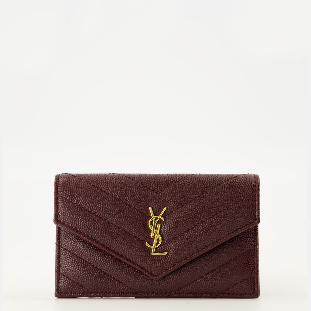 Imagem do artigo Porta-cartões Fragments Cassandre em couro bordô da marca Saint Laurent para Mulher - Temporada Primavera-Verão 2026 - Vista Frontal