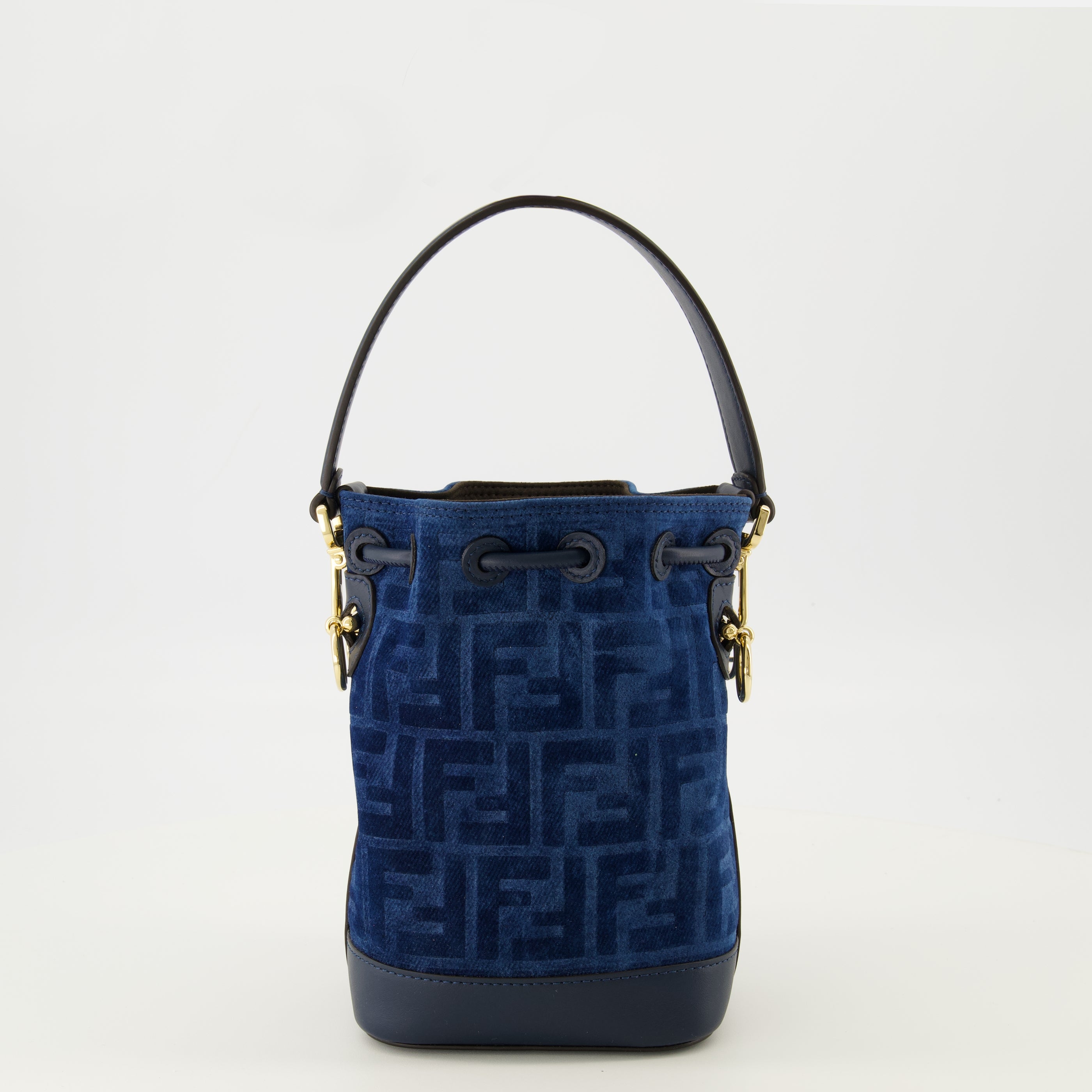 Imagem da bolsa de balde impressa FF azul marinho da marca Fendi para Mulheres - Temporada Primavera-Verão 2026 - Vista Traseira