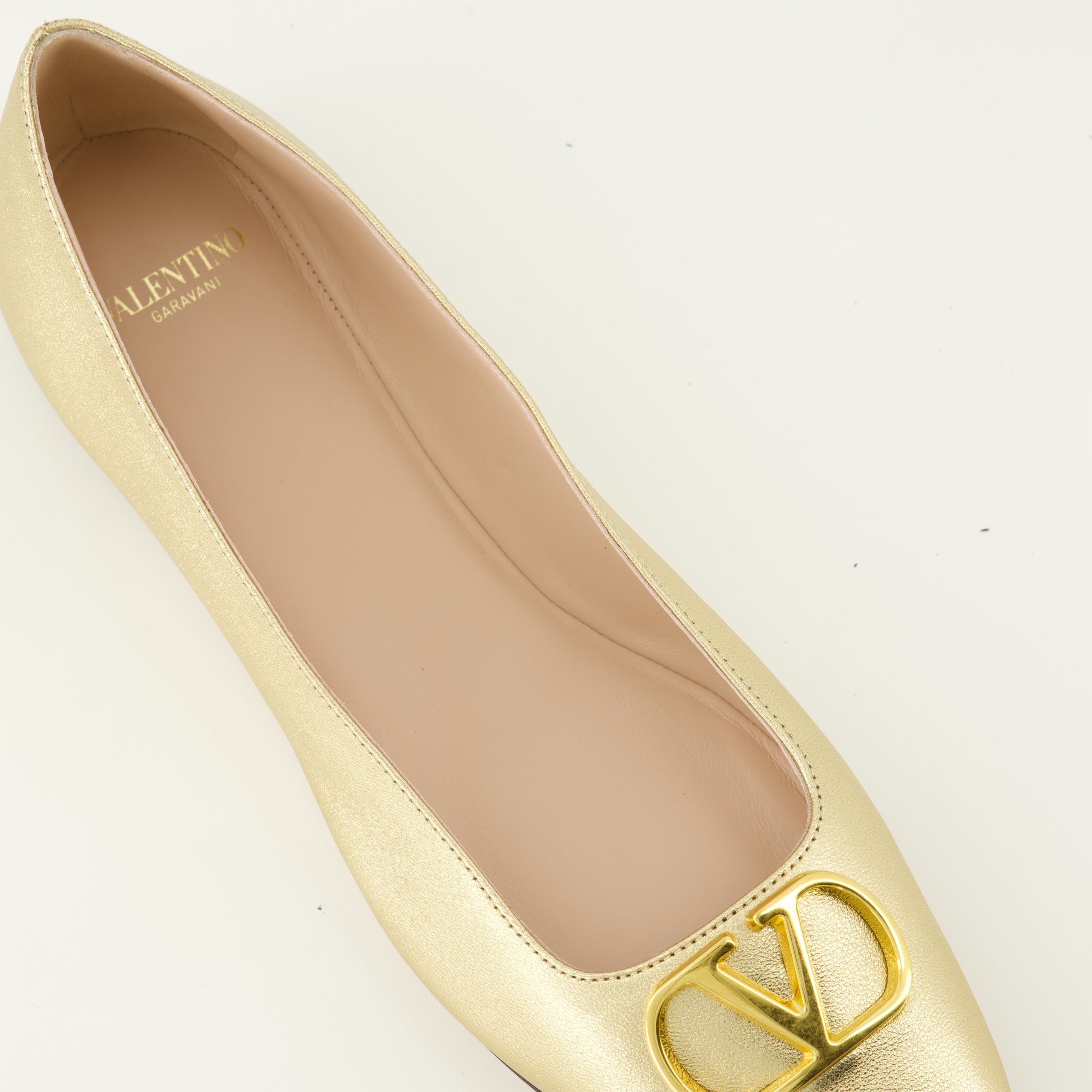 Chaussures plates Bailarinas em Couro Nappa VLogo Valentino Garavani Doré Femme