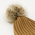 Imagem do Gorro de Lã com Pom-Pom da Marca Moncler para Senhora - Temporada Outono-Inverno 2025 - Vista Detalhada 3