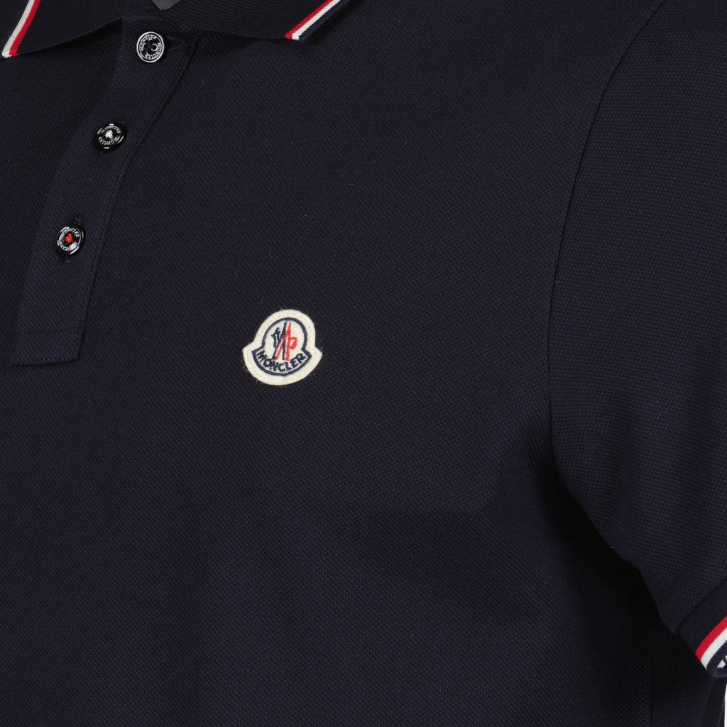 Imagen del polo de logo de algodón azul marino de Moncler para Hombre - Temporada Primavera-Verano 2026 - Vista Detallada_1