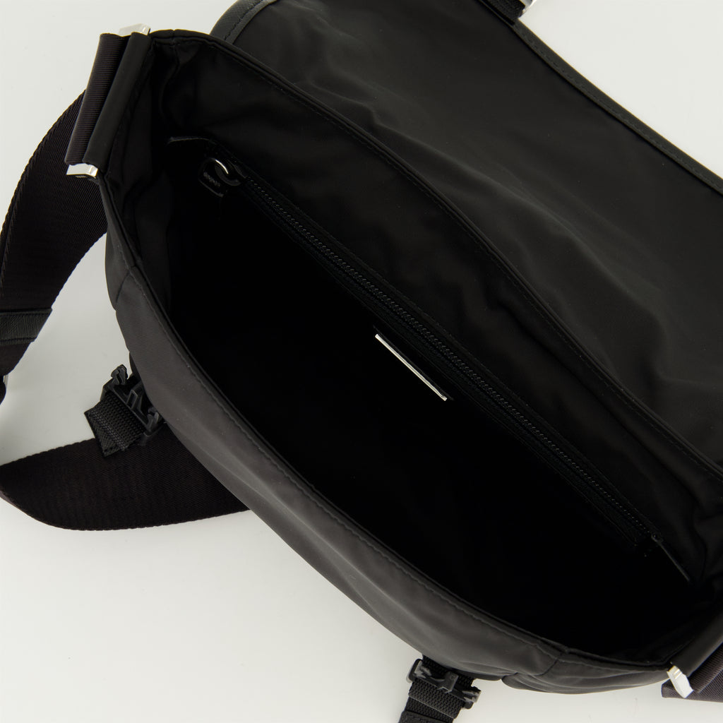 Sacs bandoulière Sac en Re-nylon et cuir Saffiano Prada Noir Homme