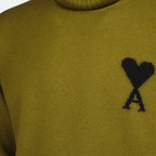 Image de l'article Pull Ami de coeur de la marque Ami PARIS pour Unisex - Saison Automne-Hiver 2025 - Vue détaillée_3