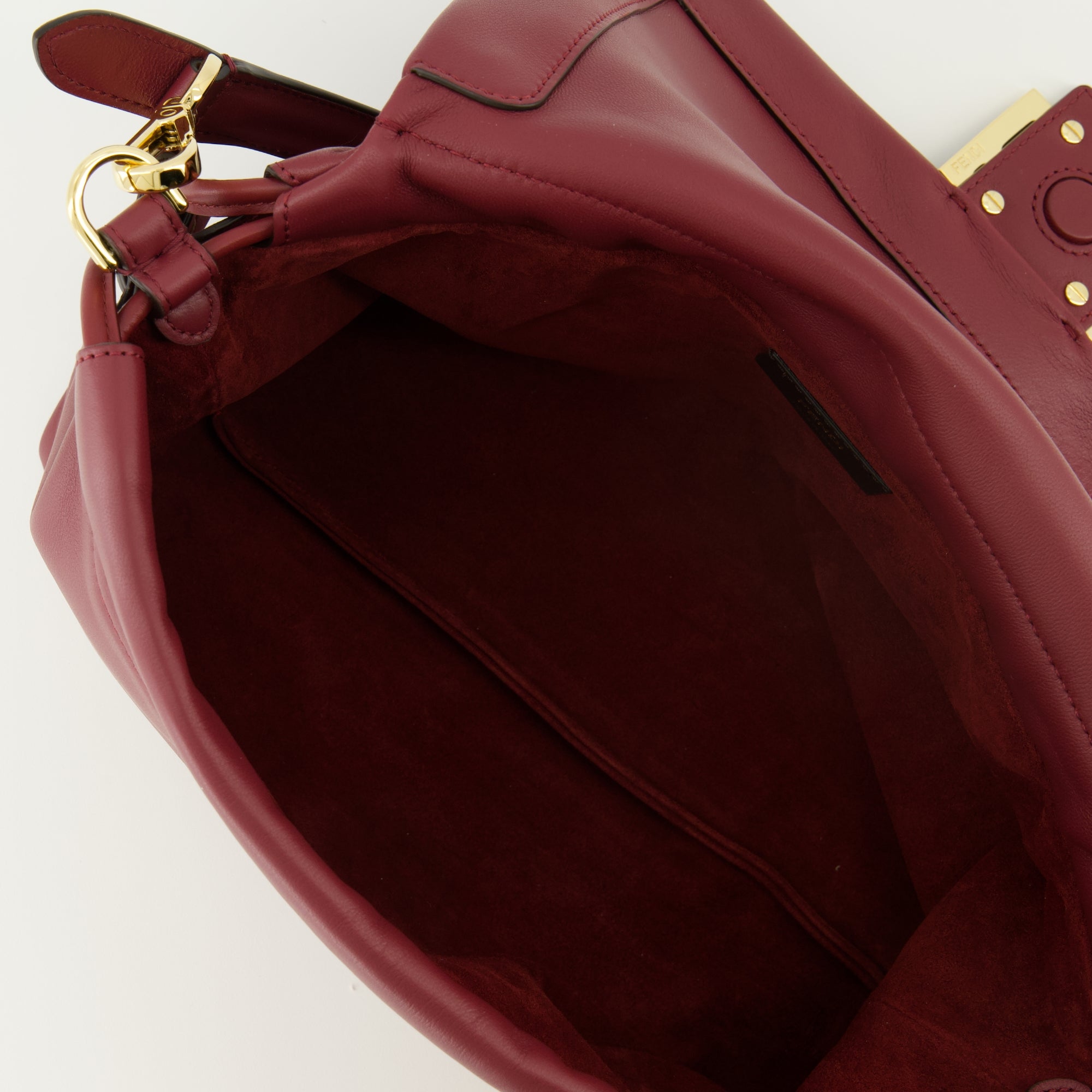 Image of the item Medium Bordeaux Mamma Baguette bag by Fendi for Women - Spring-Summer 2026 - Detailed View_3
