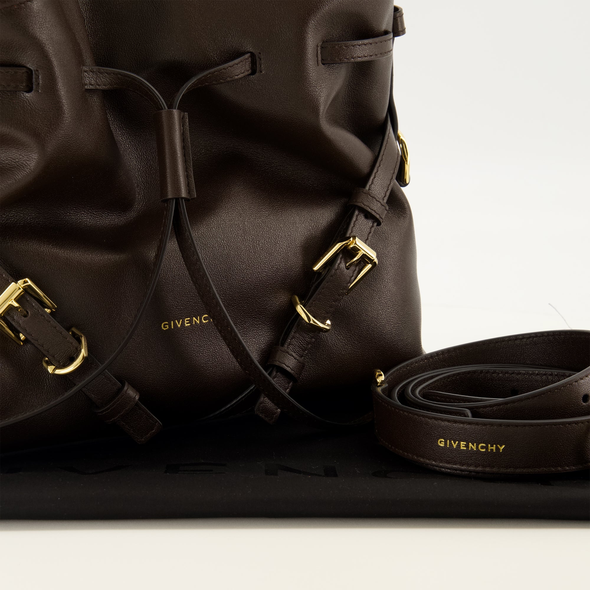 Sacs à main et épaule Bolso Tote de Cuero Voyou en Marrón Givenchy Marron Femme