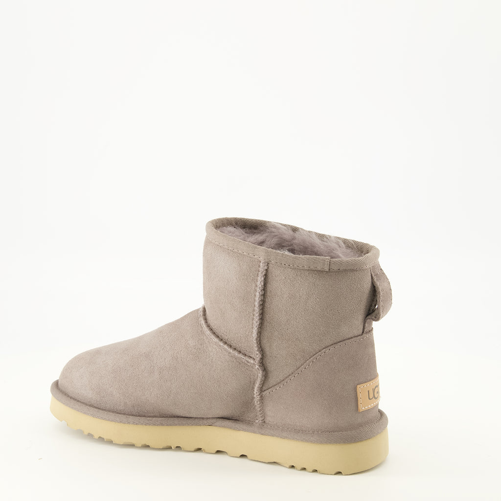 Bottines Botines Clásicos Mini II Grises Ugg Gris Femme