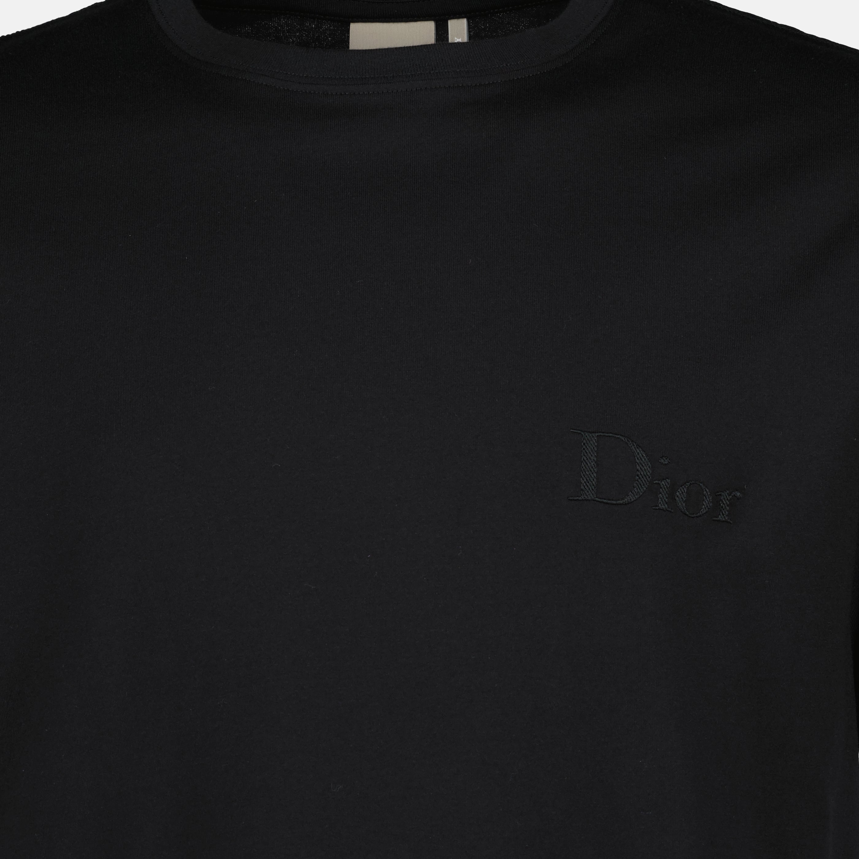 Immagine dell'articolo T-shirt nera in cotone ricamato del marchio Dior per uomo - Collezione Primavera-Estate 2026 - Vista dettagliata_2