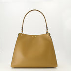 Imagem da bolsa Fendi Way medium em couro bege da marca Fendi para Mulheres - Temporada Primavera-Verão 2026 - Vista Traseira