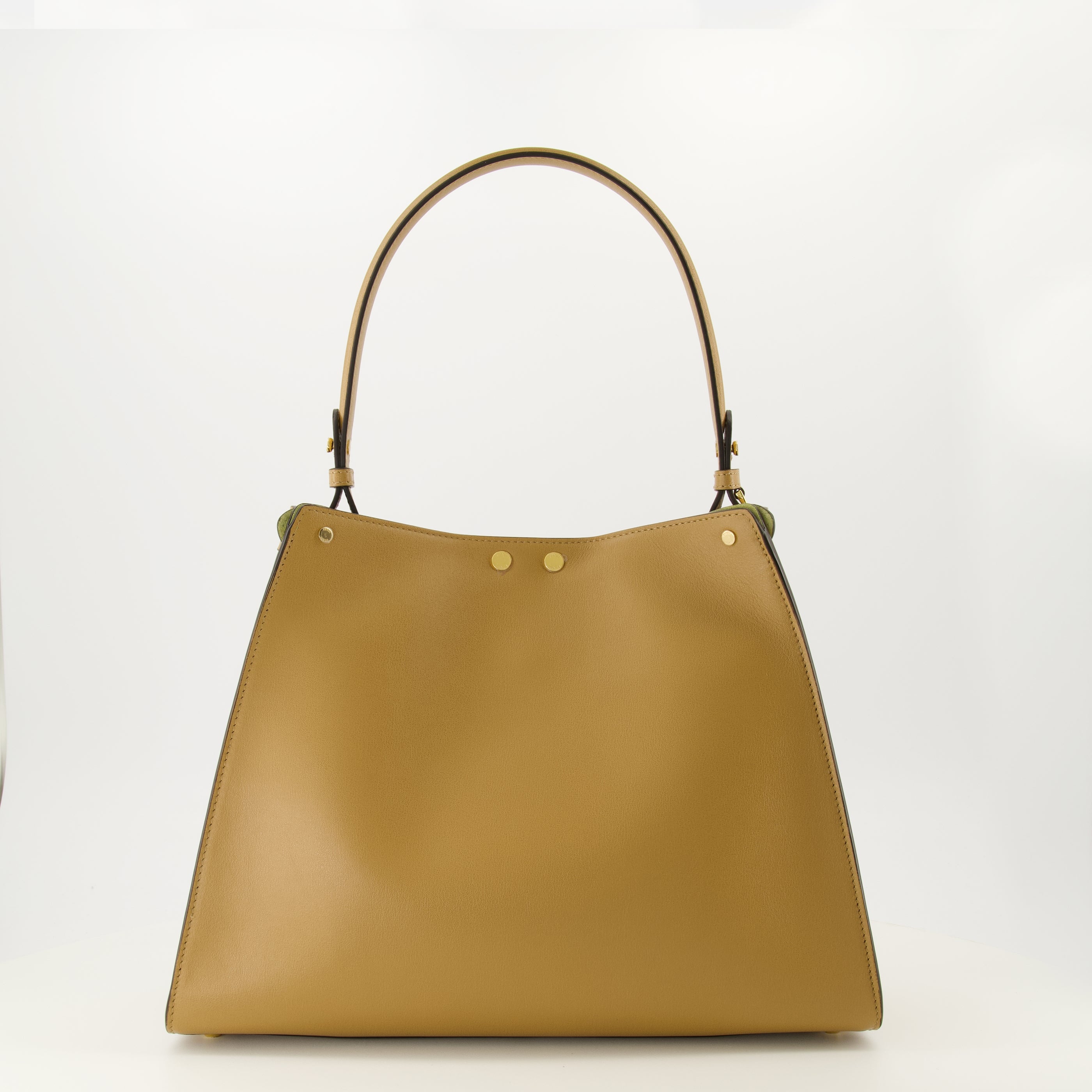 Image de l'article Sac Fendi Way medium en cuir beige de la marque Fendi pour Femme - Saison Printemps-Été 2026 - Vue de Dos