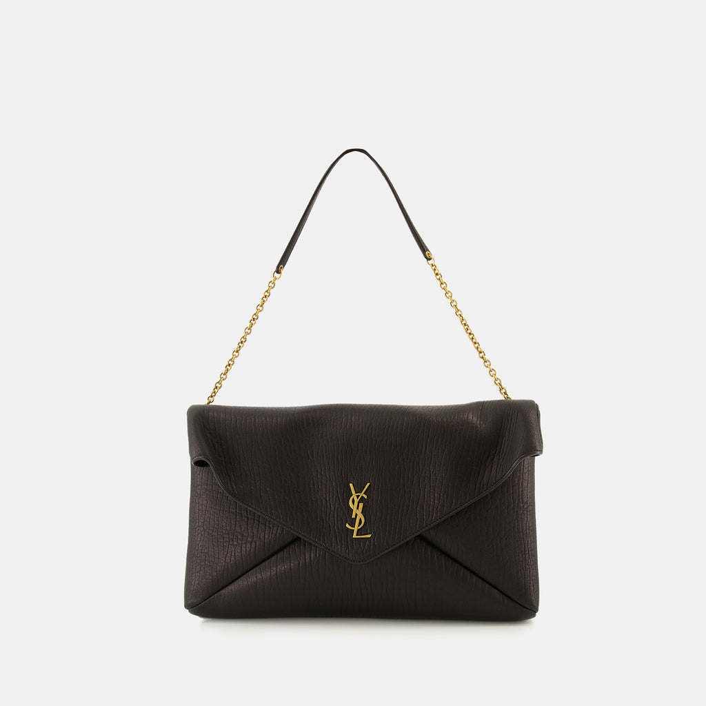 Image de l'article Pochette Cassandre XXL de la marque Saint Laurent pour Femme - Saison Automne-Hiver 2025 - Vue de Face