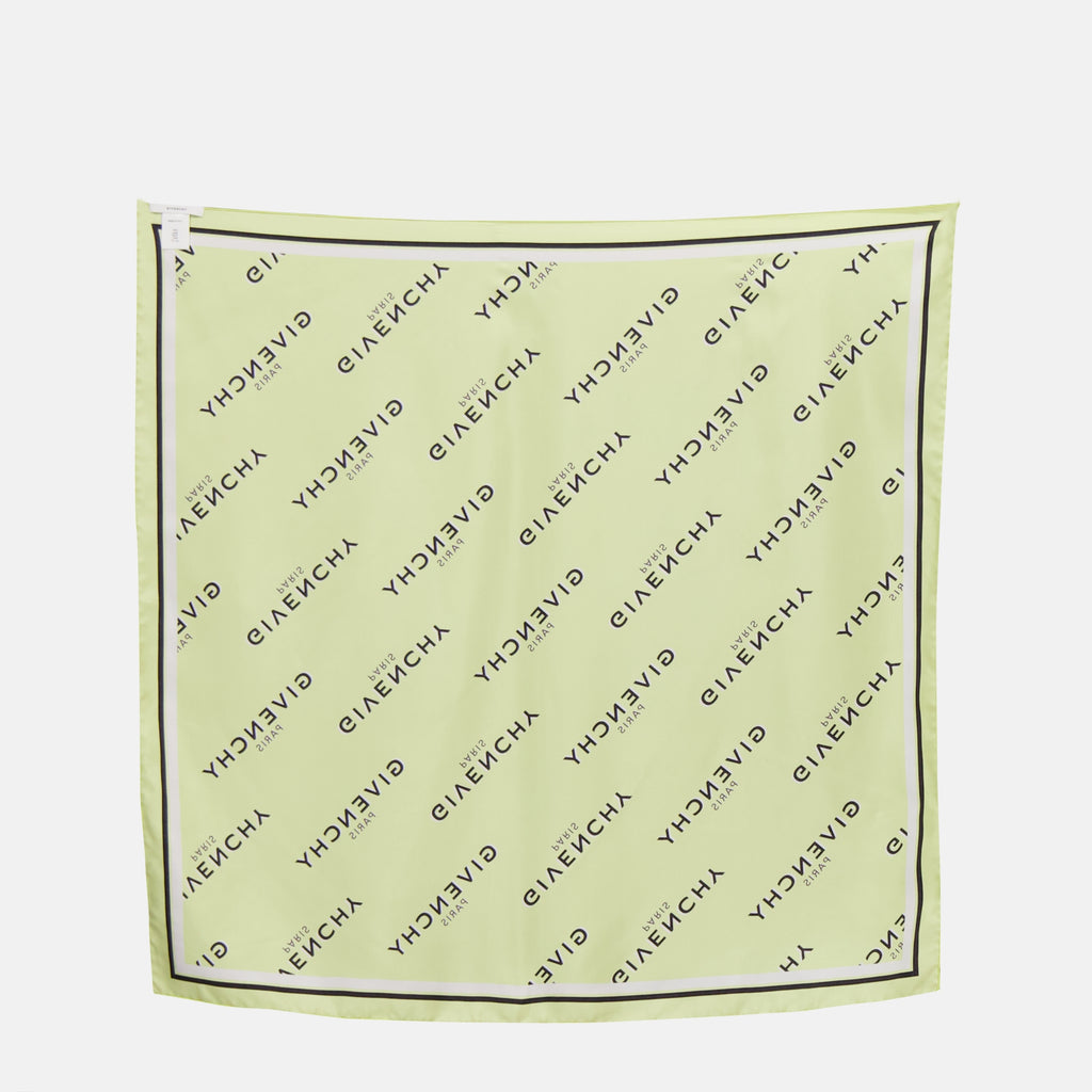 Image de l'article Carré de soie Givenchy Shadow de la marque Givenchy pour Femme - Saison Automne-Hiver 2025 - Vue de Dos