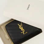 Immagine del portafoglio Cassandre nero di Saint Laurent per Donna - Collezione Primavera-Estate 2026 - Vista Dettagliata_3