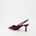 Bild der Prada Damen Pumps aus Kalbsvelours - Herbst-Winter 2025 - Dreiviertelansicht von hinten rechts