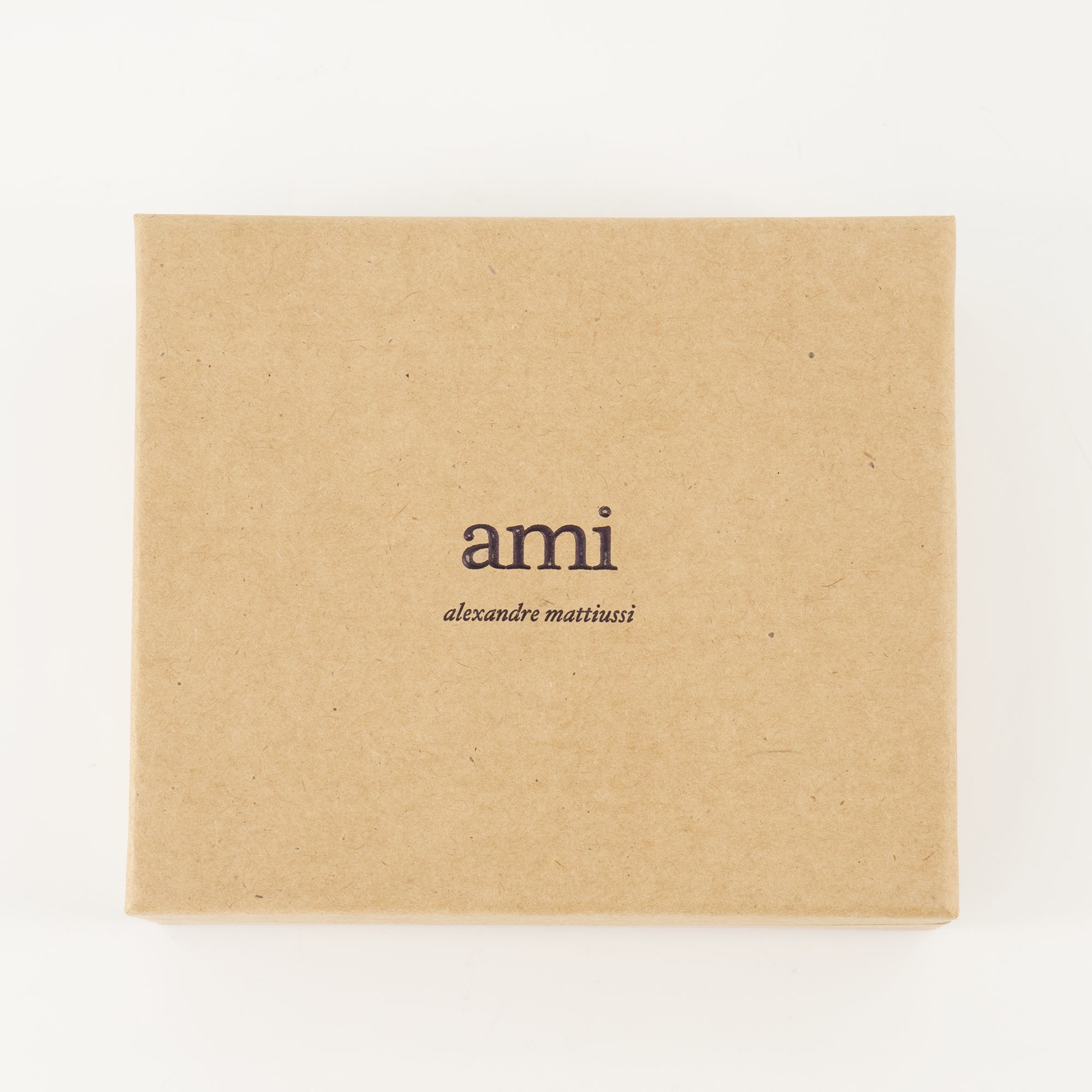 Image of the article Paris Paris cardholder by the brand Ami PARIS for Unisex - Autumn-Winter Season 2025 - Detailed View_3