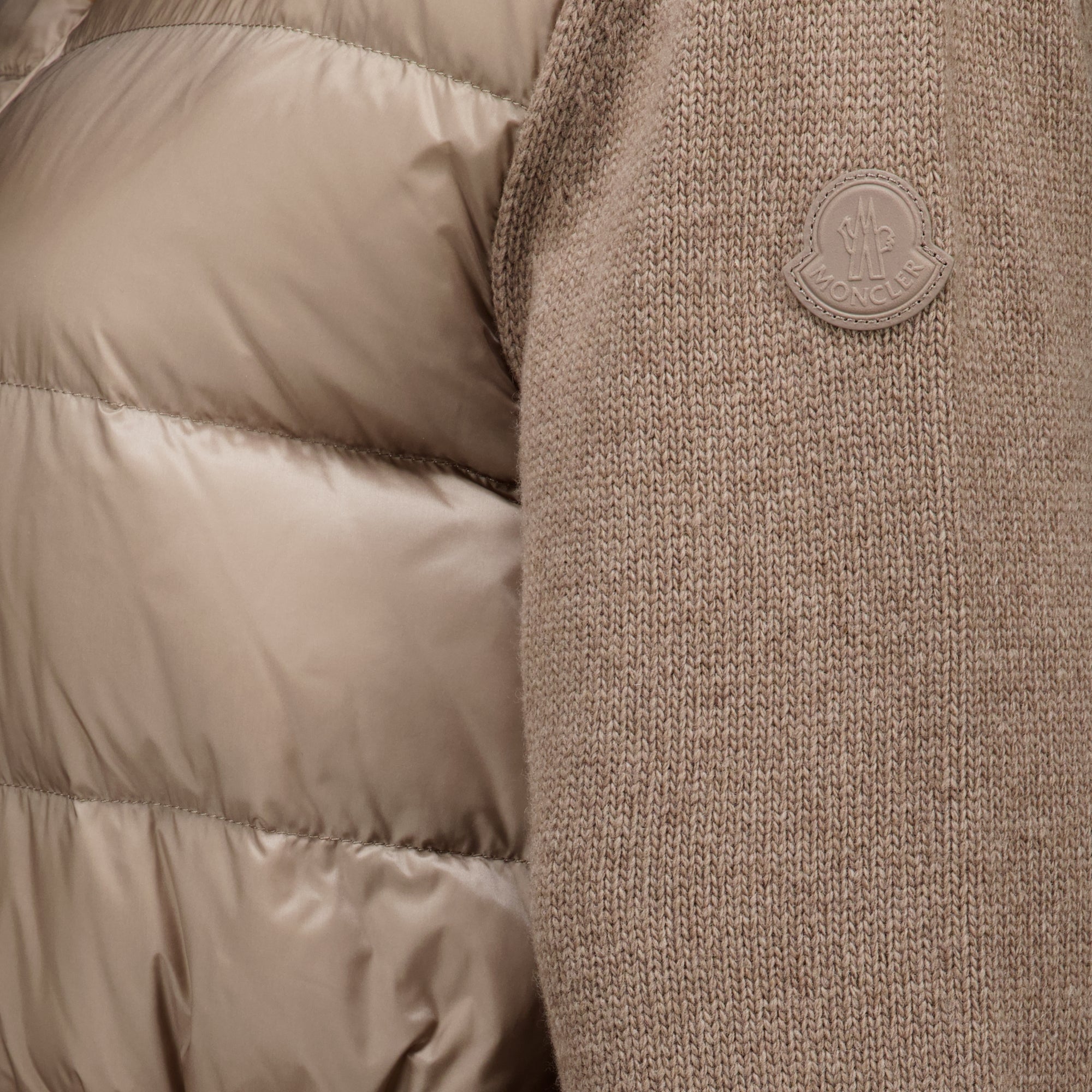 Vestes Cardigan zippé avec ceinture beige Moncler Beige Femme