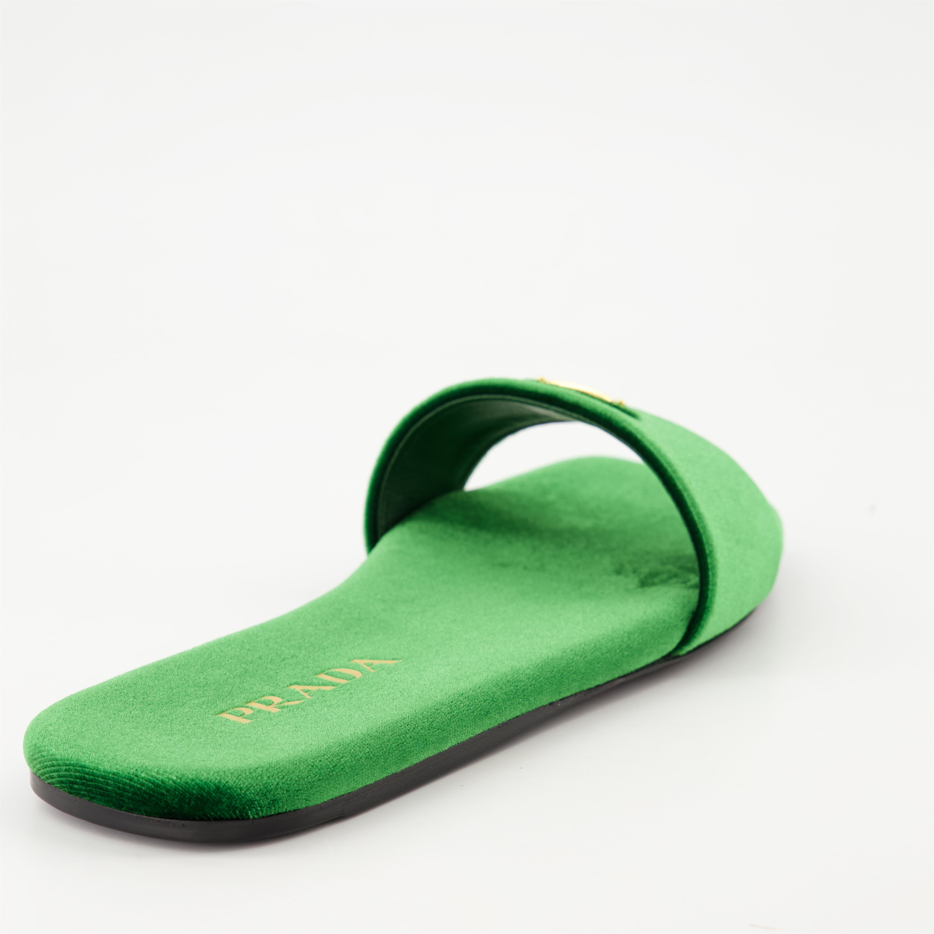 Offene schuhe Grüne Samt-Sandalen Prada Grün Femme
