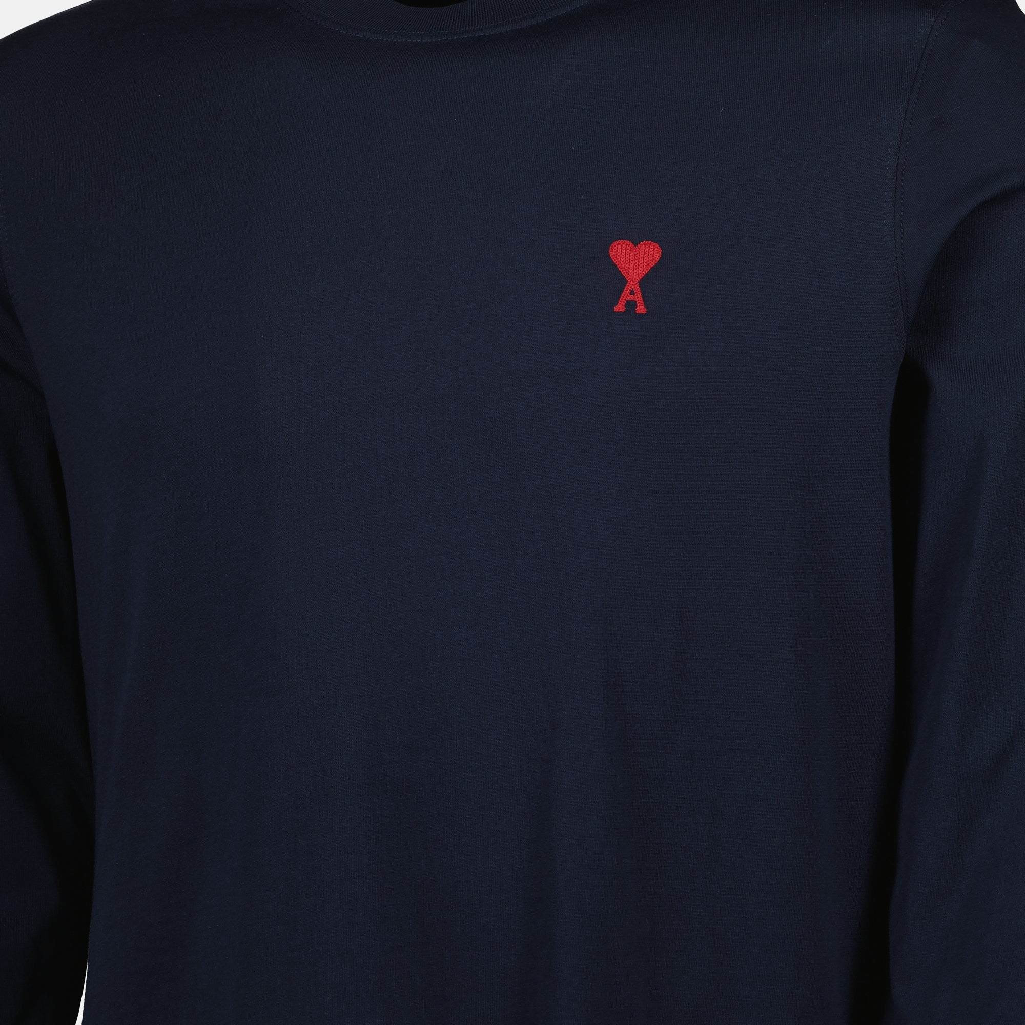 Image of the long-sleeve T-shirt 'Ami de cœur' by Ami PARIS for Unisex - Fall-Winter 2025 - Detailed View 3