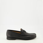 Bild der schwarzen Lederloafers von Ferragamo für Herren - Frühjahr-Sommer 2026 - Rechte Seitenansicht