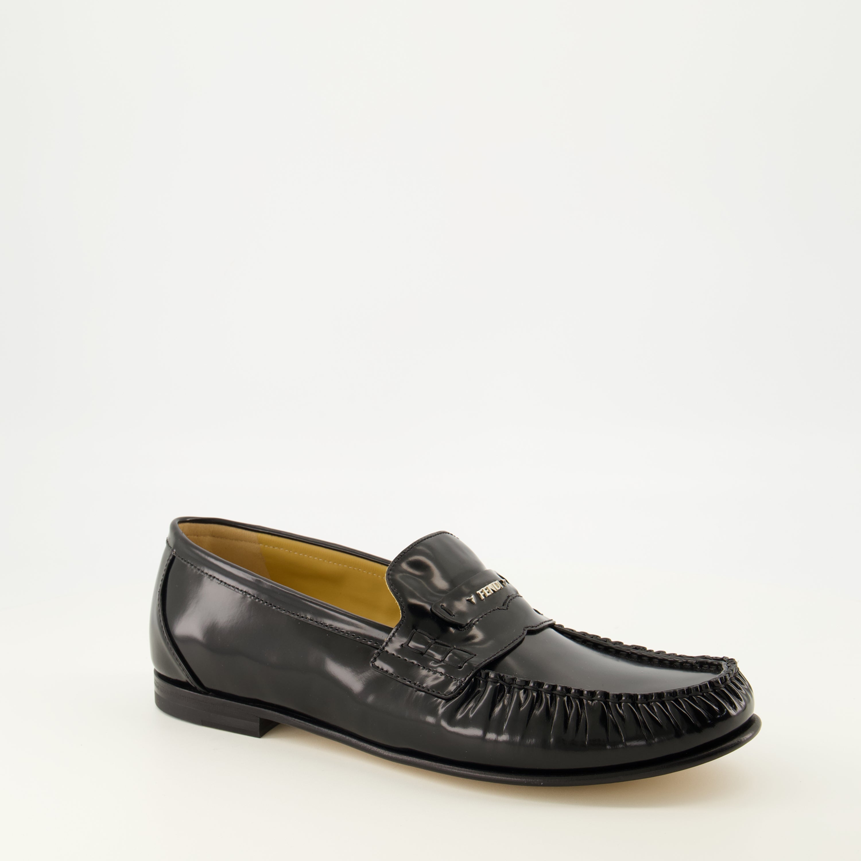 Mocassins Mocassini Neri in Pelle Scrunch Fendi Noir Homme