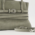 Image de l'article Petit sac Tie Me de la marque Moschino pour Femme - Saison Automne-Hiver 2025 - Vue détaillée_2