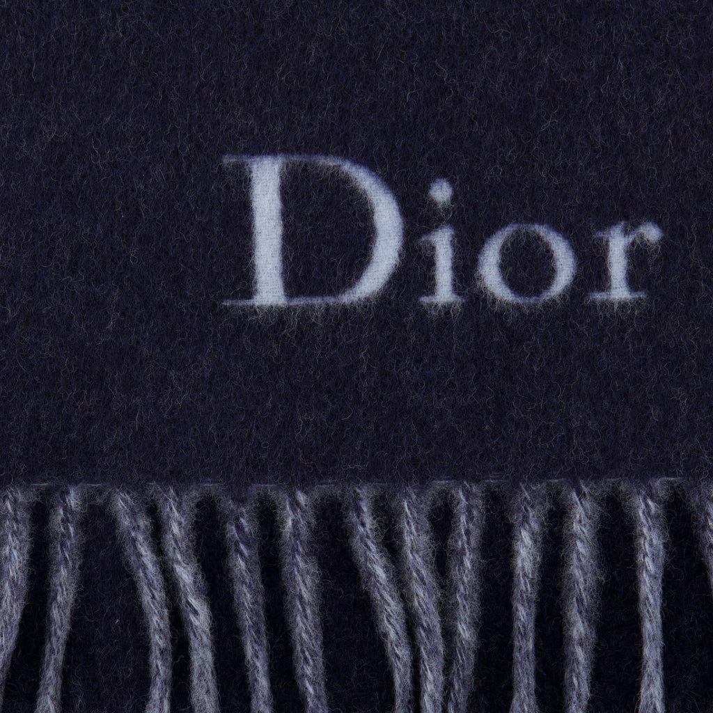 Immagine dell'articolo Sciarpa in lana a doppio faccia blu e marina del marchio Dior per Uomo - Stagione Primavera-Estate 2026 - Vista Dettagliata_2