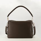 펜디 브랜드의 남성용 루이 백 이미지 - 2025년 가을-겨울 시즌 - 뒷면 보기