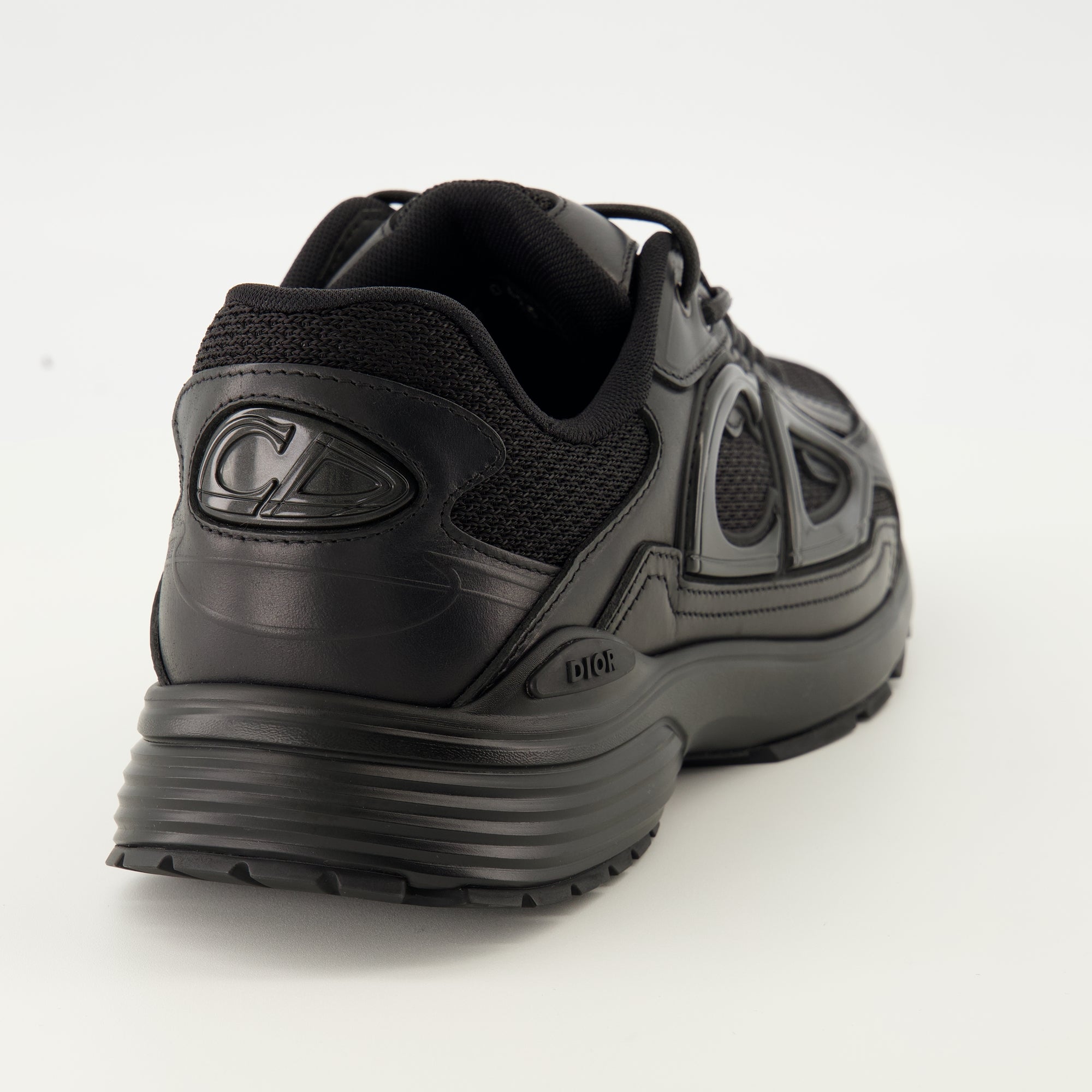 Bild der B30 schwarzen Sneakers der Marke Dior für Herren - Herbst-Winter Saison 2025 - Rückansicht