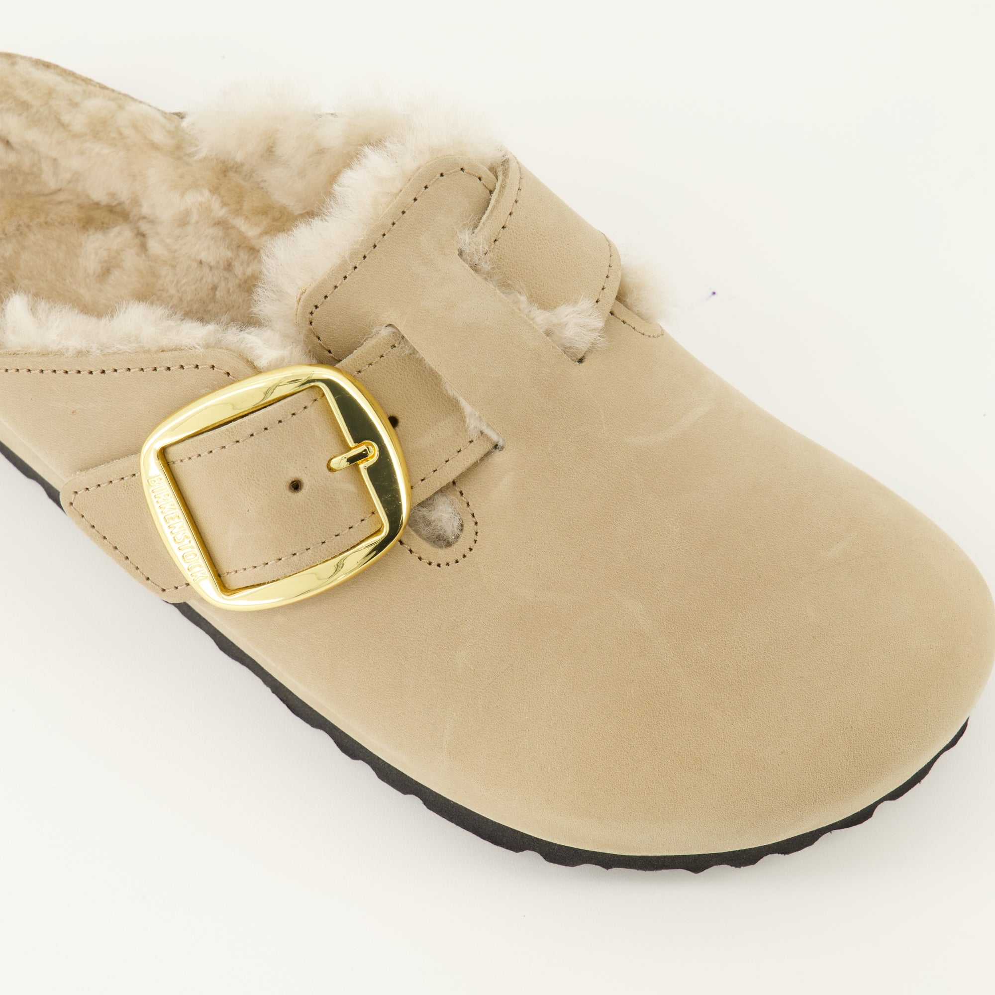 Imagen de las Mules Boston Big Buckle de la marca Birkenstock para Mujeres - Temporada Otoño-Invierno 2025 - Vista detallada de arriba