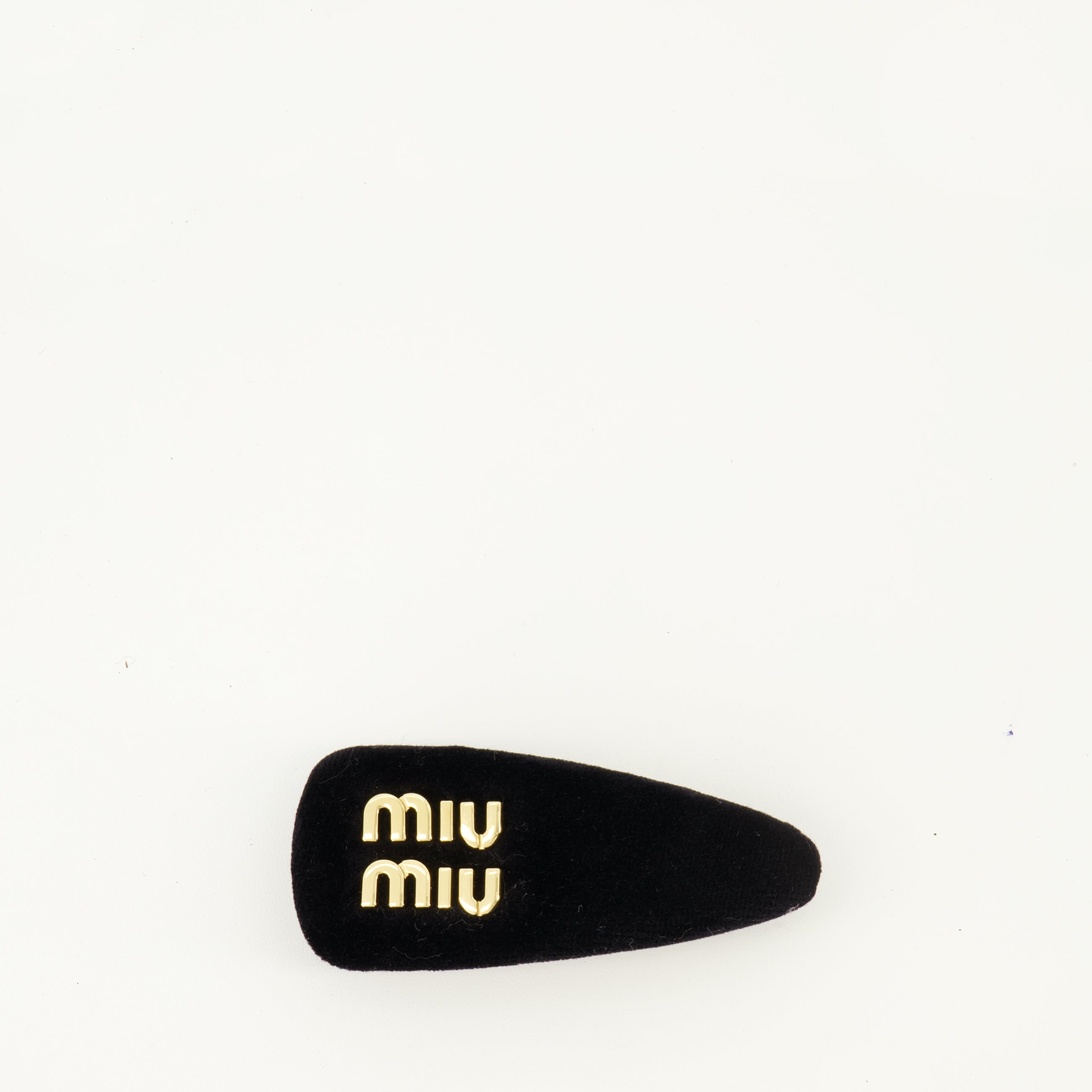 Image of the Miu Miu Women's Black Velvet Hair Clip - Spring-Summer 2026 - Front View