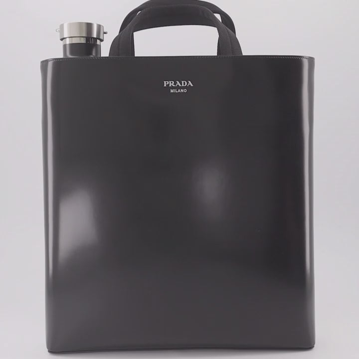 Sacs bandoulière Sac cabas en cuir Prada Noir Homme