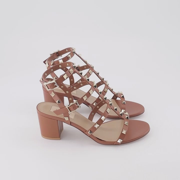 Scarpe aperte Sandales Rockstud Valentino Garavani Marrone Femme