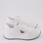 Baskets Baskets en nylon Prada Blanc Homme