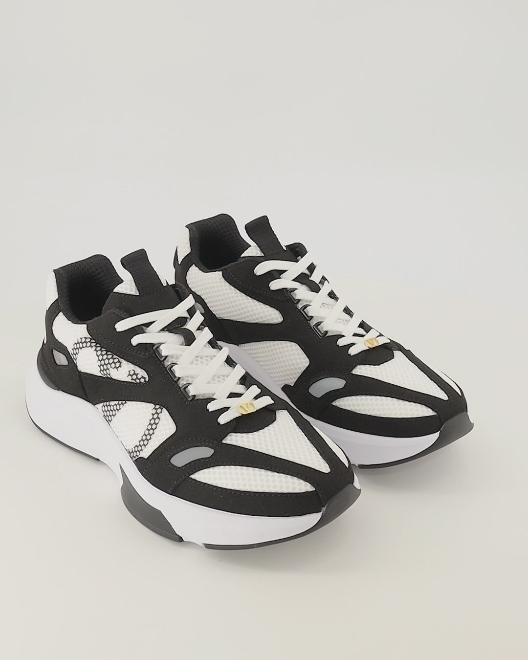 Baskets Baskets Demivee en tissu blanc Valentino Garavani Blanc Homme