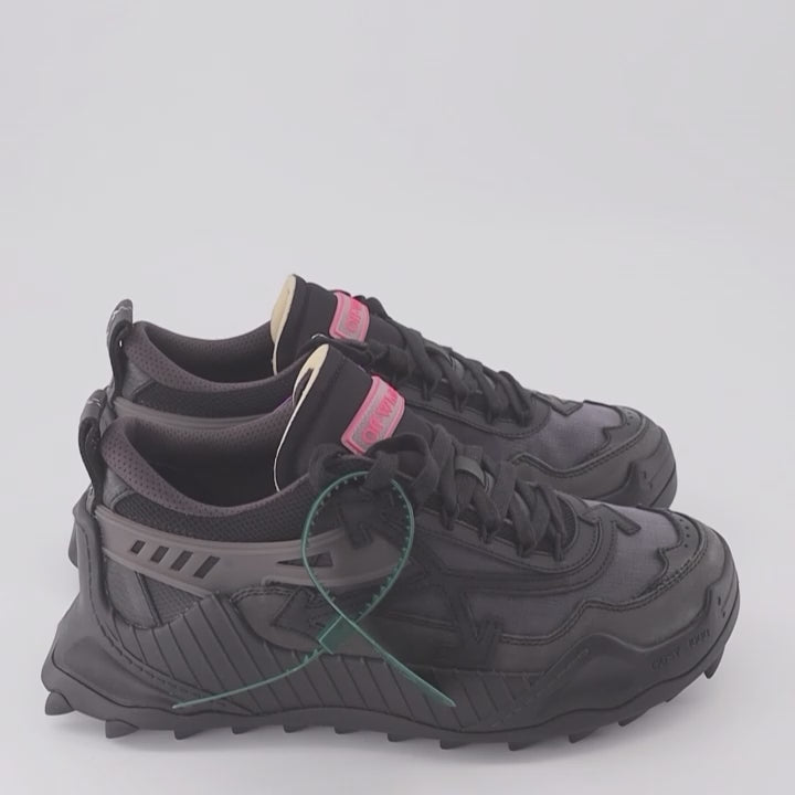 スニーカー 奇抜なスニーカー Off-White 黒 男