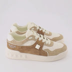 Sneaker Baskets One Stud Valentino Garavani Beige Homme