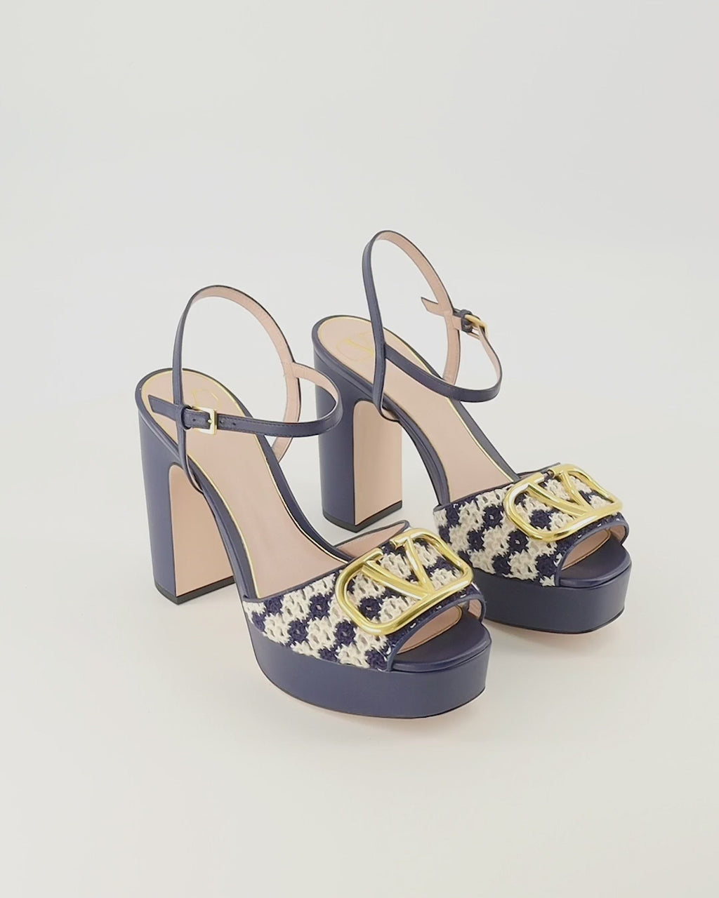 Chaussures ouvertes VLogo Navy Blue Heels Valentino Garavani Bleu foncé Femme