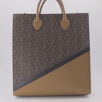 Bolsos tote Sac shopping Vertical Fendi Marrón Homme