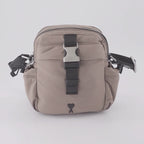 Bolsos bandolera Sac bandoulière en nylon Ami PARIS Marrón Homme