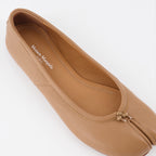 Flache schuhe Ballerines Tabi Maison Margiela Braun Femme