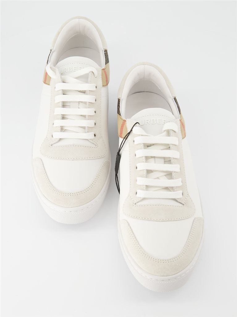 Sneaker Baskets à carreaux Burberry Weiß Homme