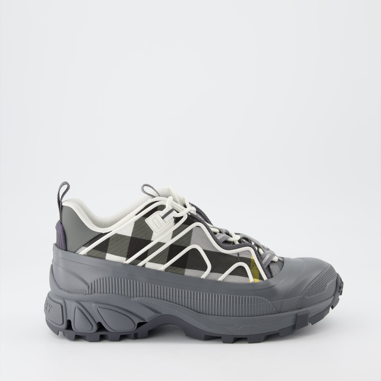 Baskets Baskets Arthur Burberry Gris Homme
