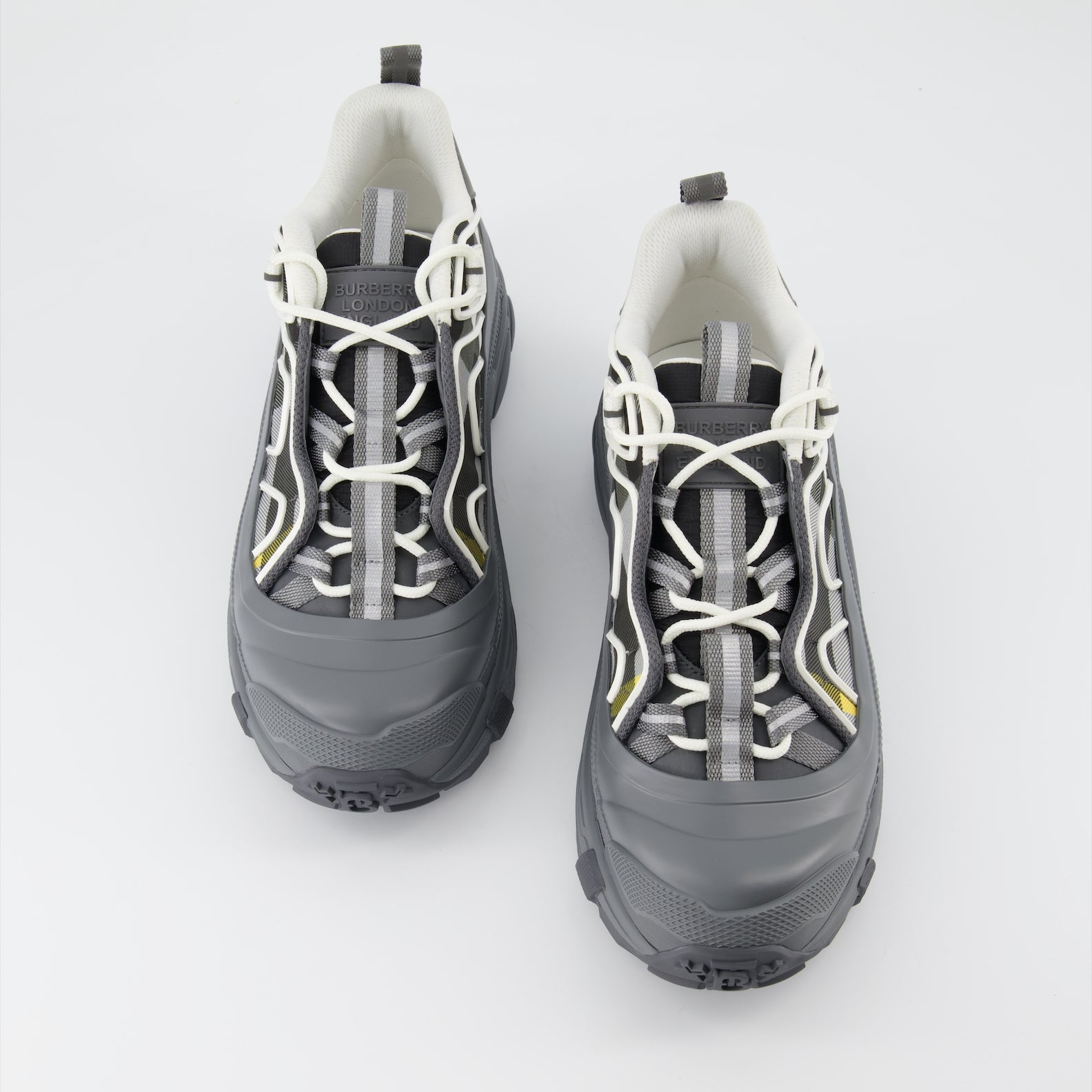 Baskets Baskets Arthur Burberry Gris Homme