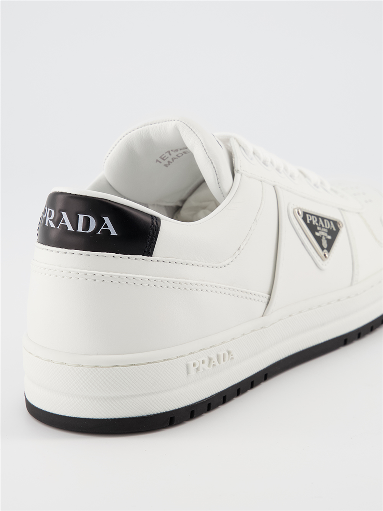 Baskets Baskets basses Prada Blanc Femme