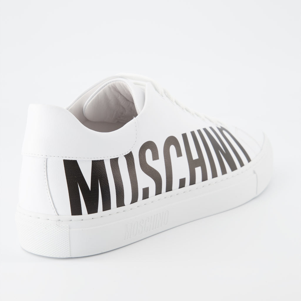 Baskets Baskets à logo Moschino Blanc Homme
