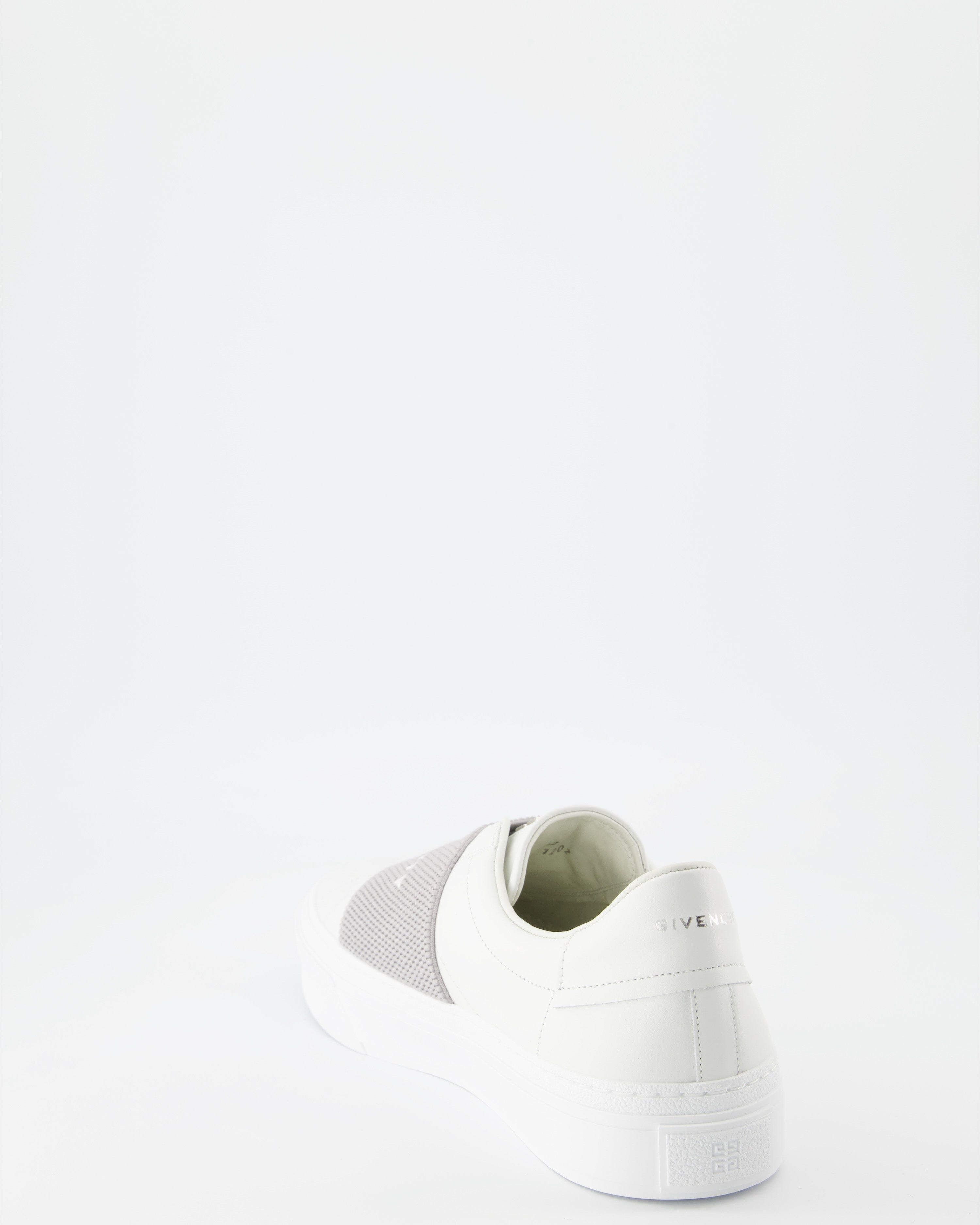 Baskets Baskets City Givenchy Blanc Homme