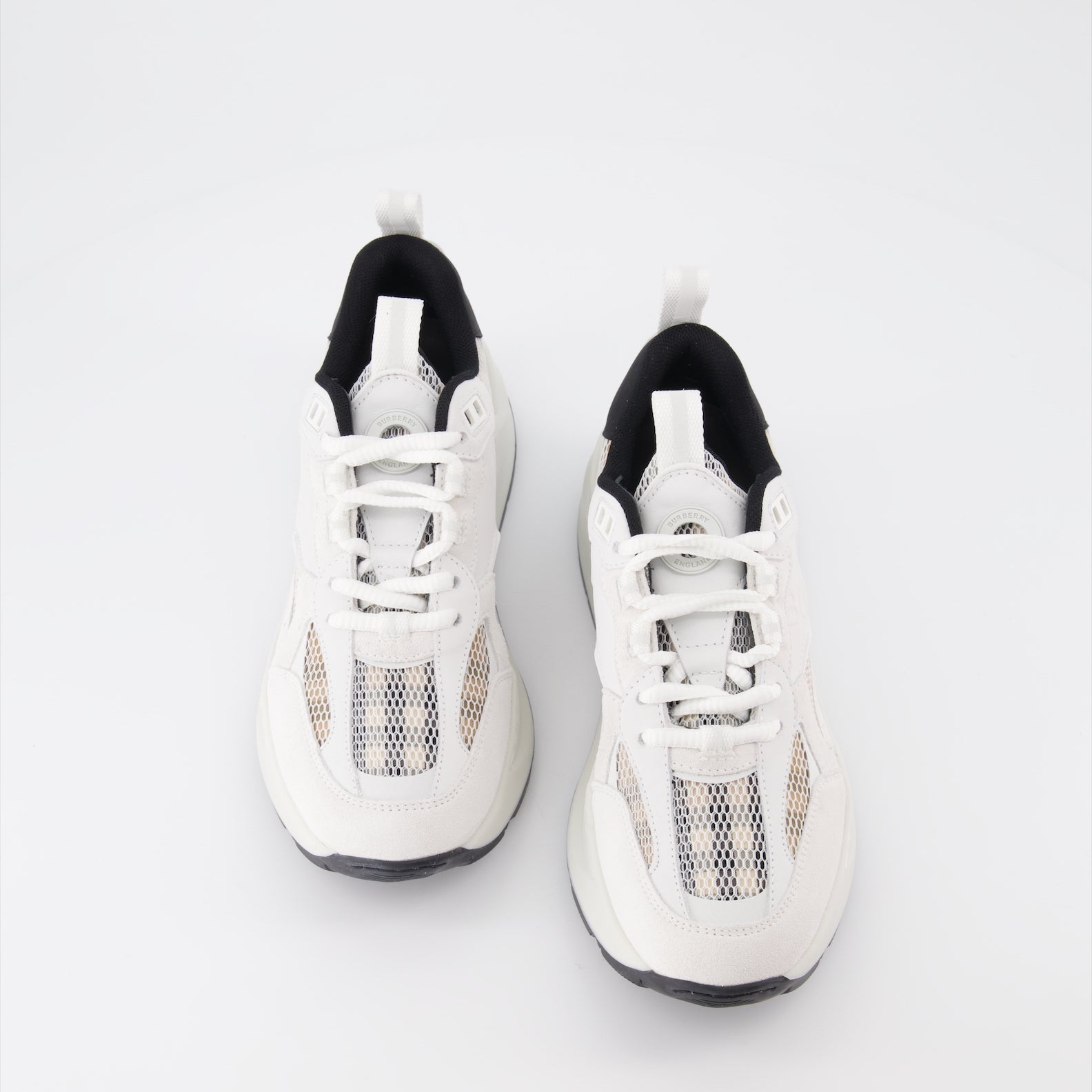 Baskets Baskets en cuir et mesh Burberry Beige Femme