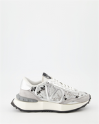 Baskets Baskets Lacerunner Valentino Garavani Argenté Femme